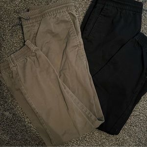 Bundled together 2 boys Volcom joggers size 16